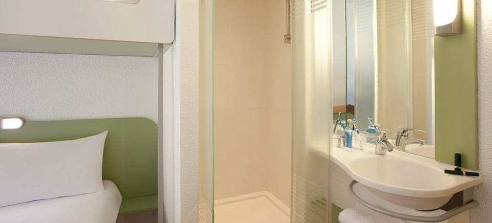 Shower, towels, soap, shampoo