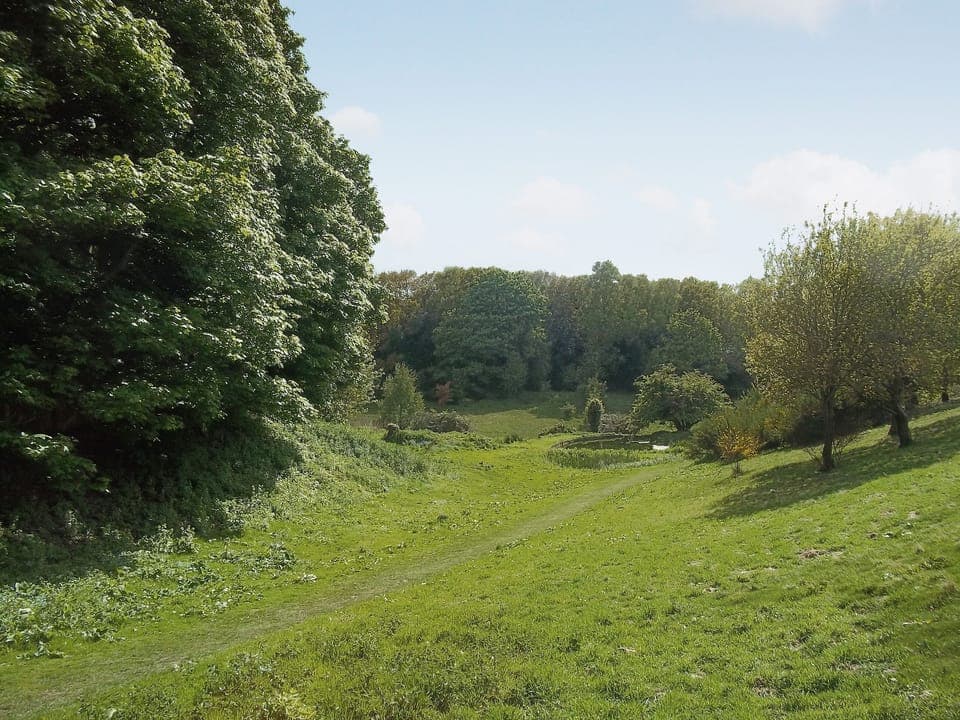 Surrounding area | Cobble Stones, Holt