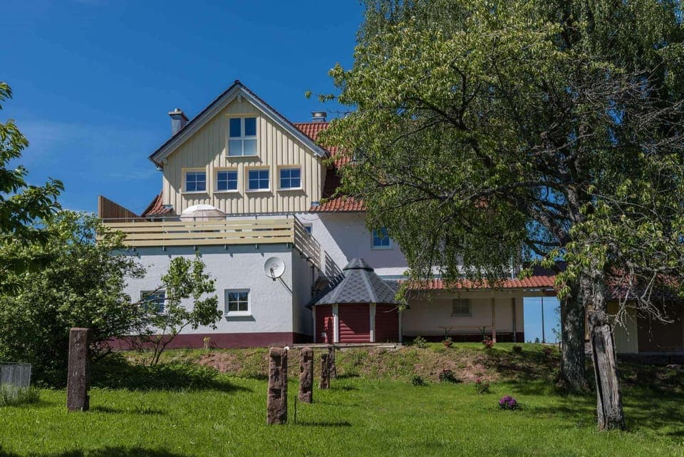 Landhaus Seewald view form the garden onto the house