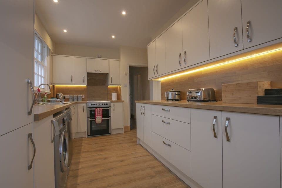 Well equipped Kitchen which is open plan to the dining area and lounge.