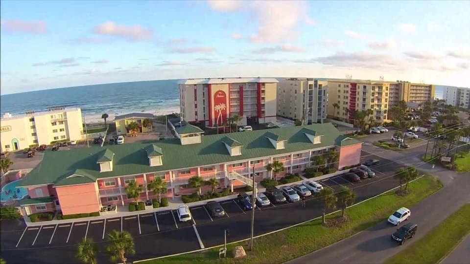 Front view of Tropical Isle (green roof)