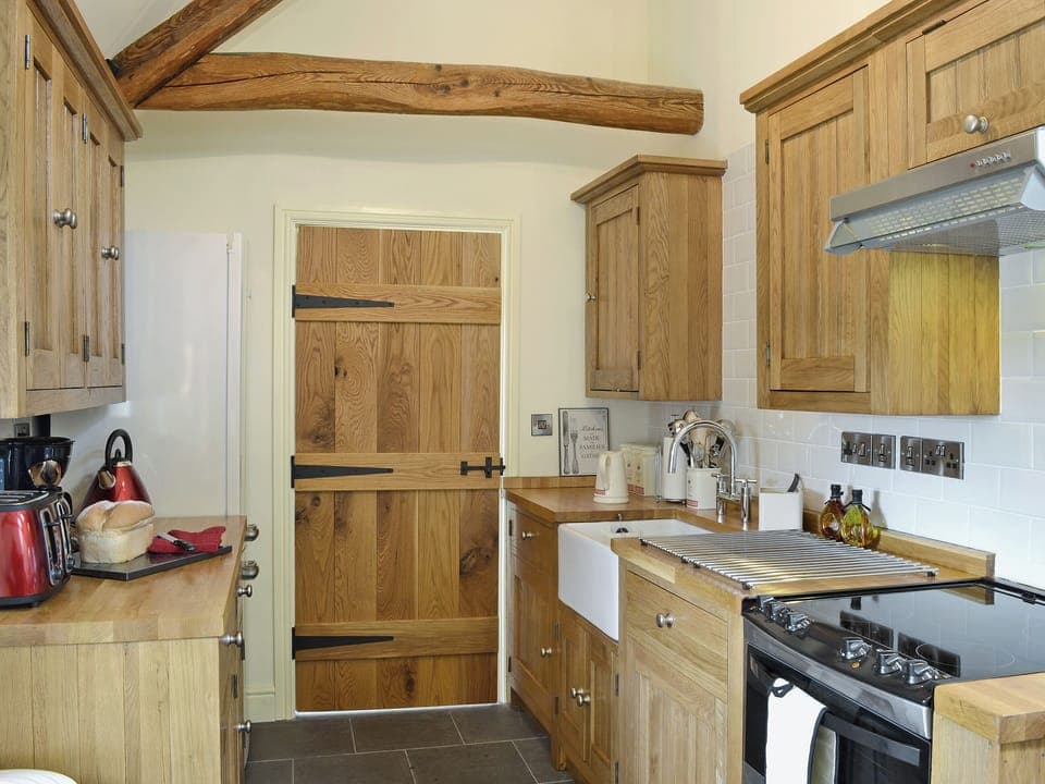 Kitchen | Grofftau Cottages - Awel Y Mynydd, Pontrhydfendigaid, nr. Tregaron