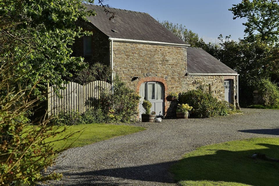 Meadow Barn in the evening sun