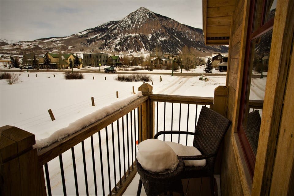 Our deck with views to die for! Mt. CB right there!