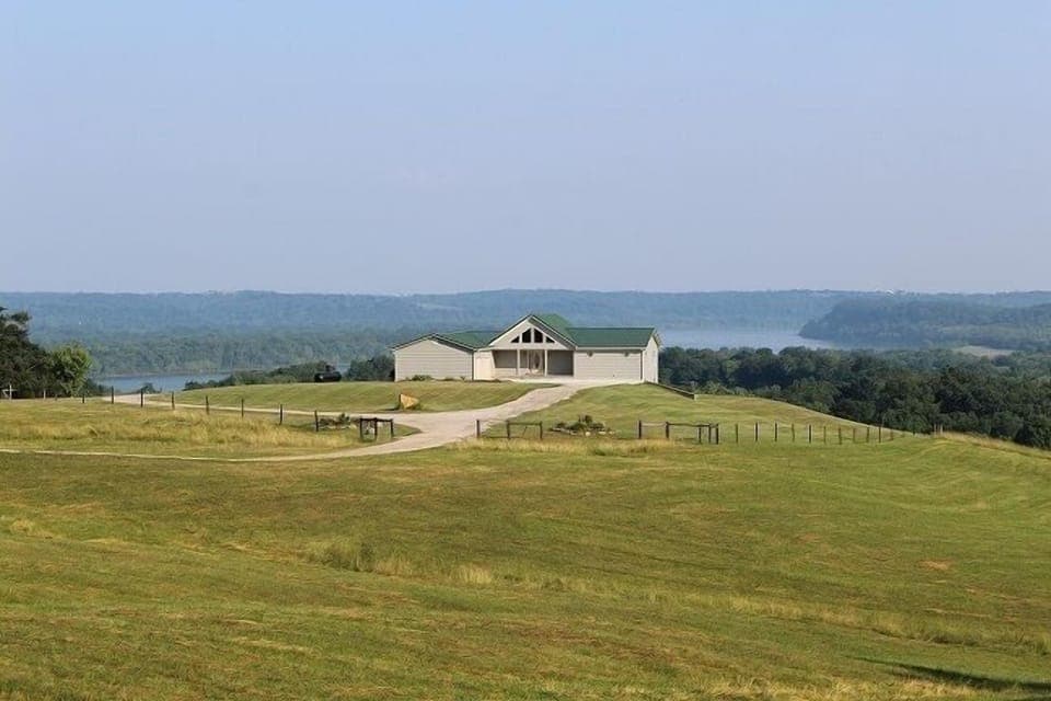 Martin Ridge Guesthouse Peaceful Hills Farm    