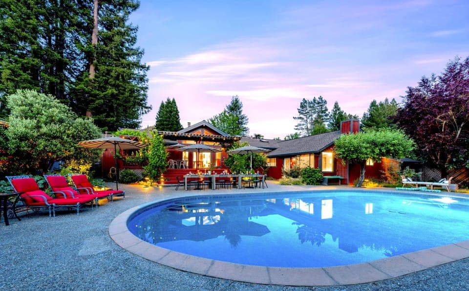 Large ranch-style home, 40-foot pool with full sun 
