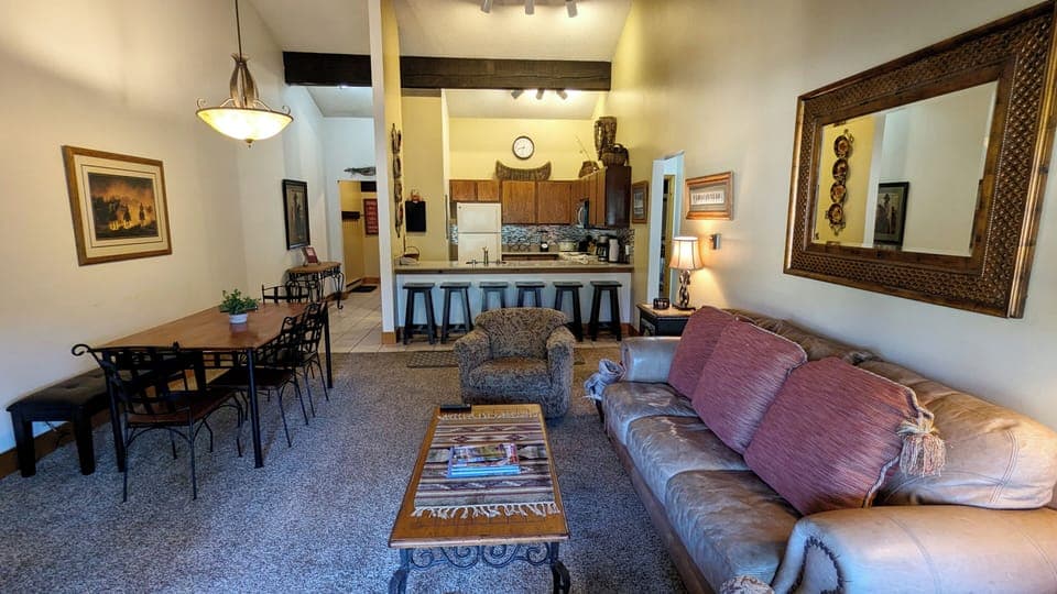 BC West Condo I-4 Living Room & Kitchen