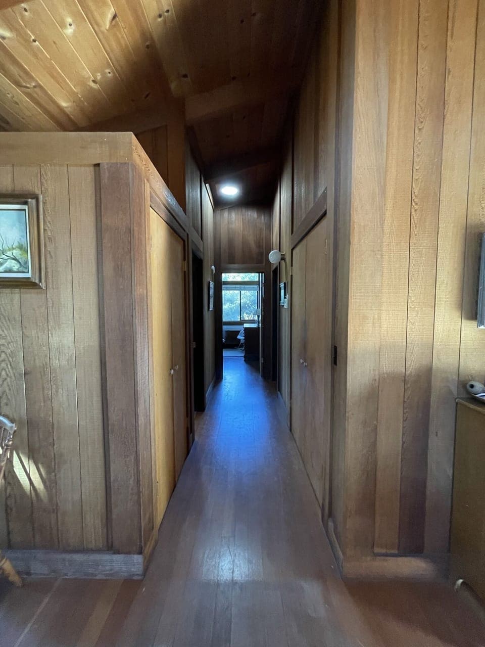 Hall to bedrooms and bathroom