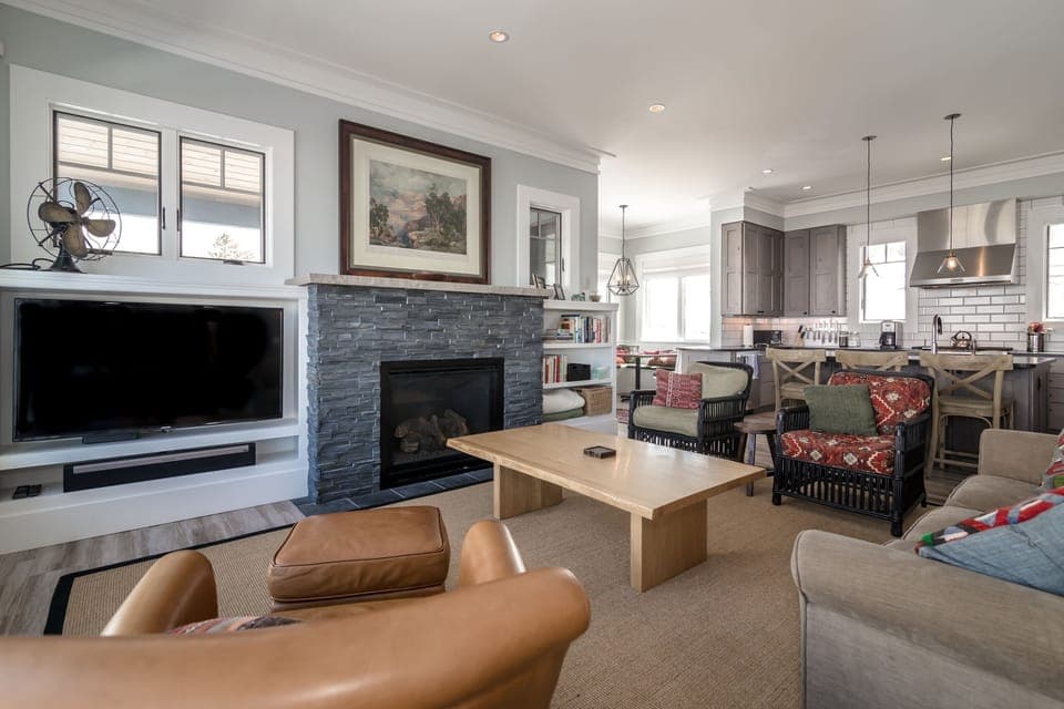 Living room / Kitchen