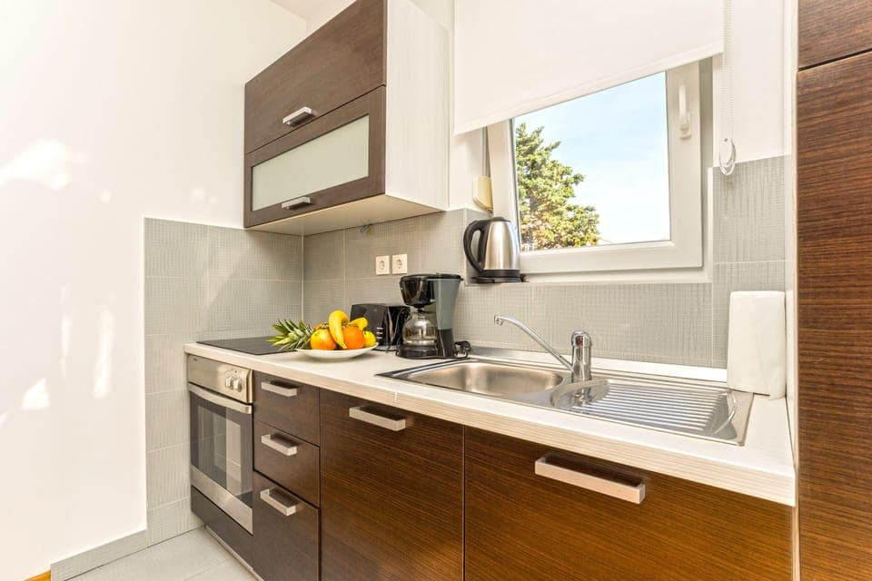 Superior Apartment, 2 Bedrooms, Balcony (A4) | Private kitchen | Fridge, oven, stovetop, coffee/tea maker