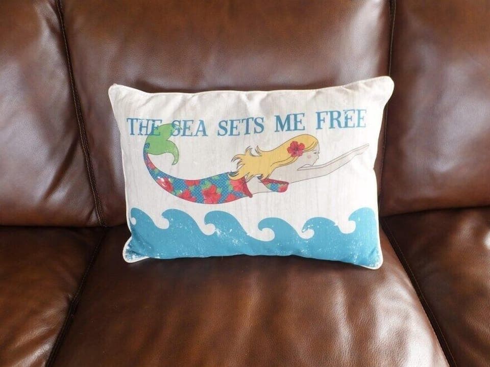 The sea sets me free