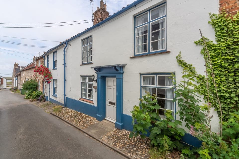Algerine Cottage, Wells-next-the-Sea: Front elevation