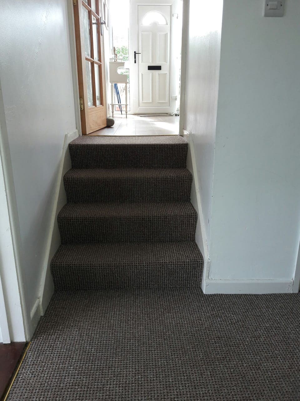 Ground Floor is split level by these 4 stairs 
