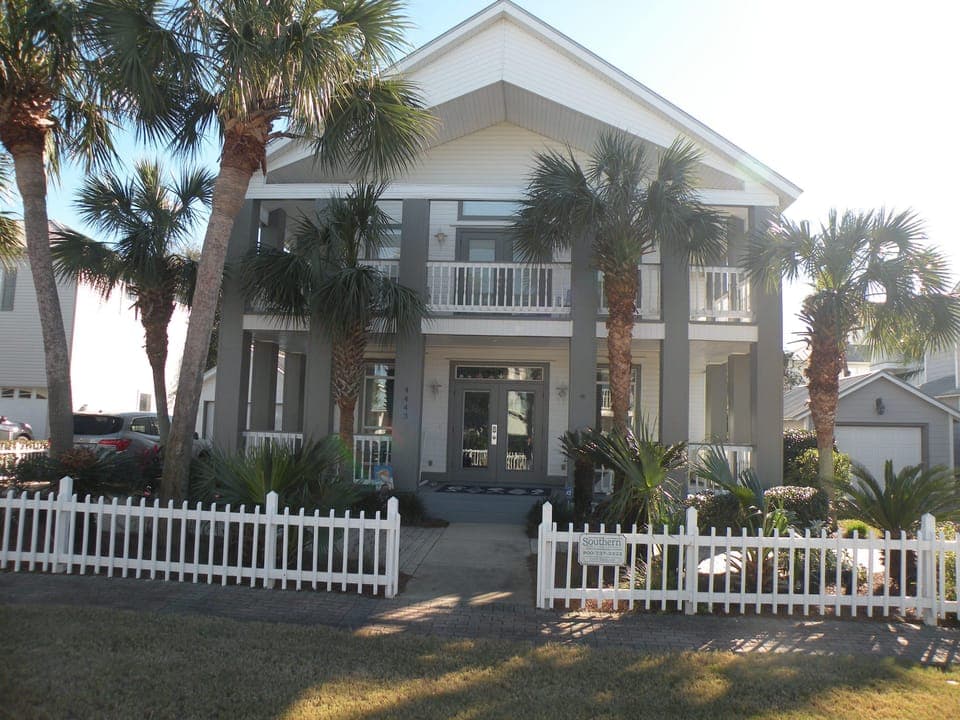 Day Dream house