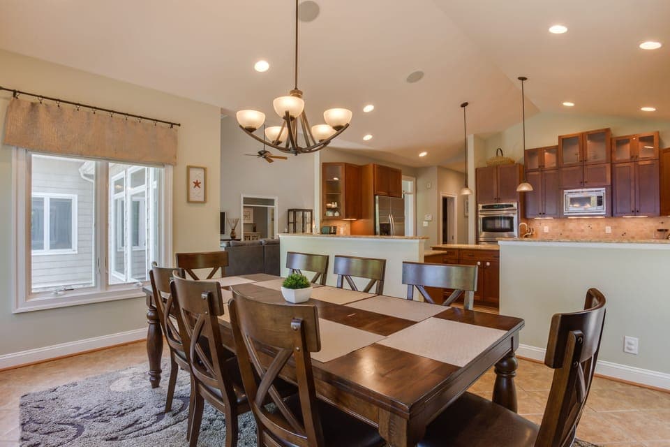 Spacious Seating for 8.  Extra Table & Chairs Available 