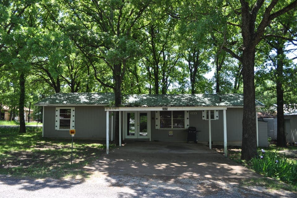 Sherwood Oaks Lodge at Sherwood Shores