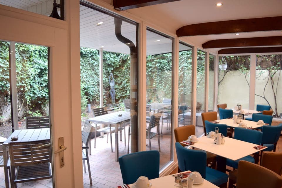 Daily buffet breakfast (EUR 10 per person)