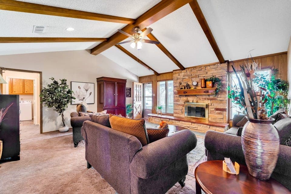 House, 3 Bedrooms | Interior