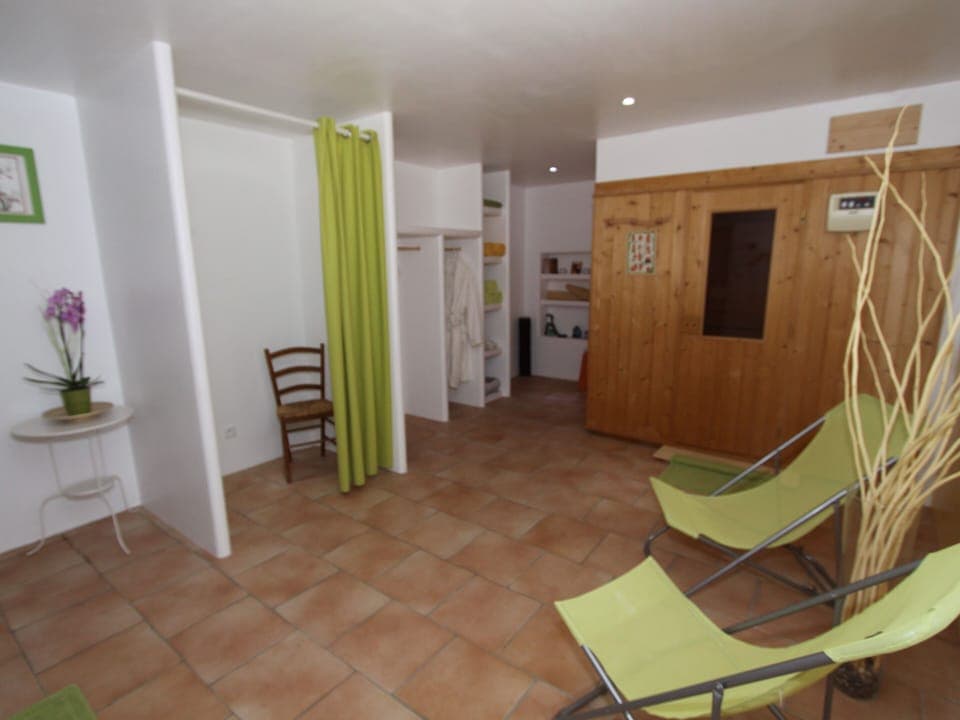 jardin de vies spa, on RV and with extra fee