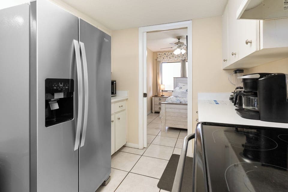 Ice machine, microwave, Keurig, combination, coffee maker, blender, toaster