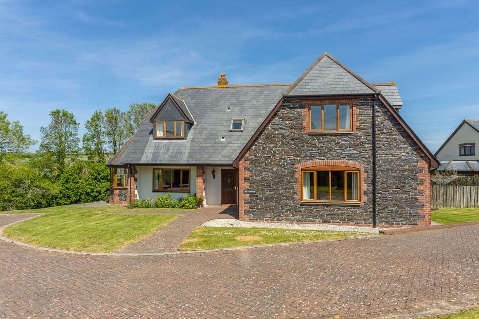 September Cottage, Roserrow.