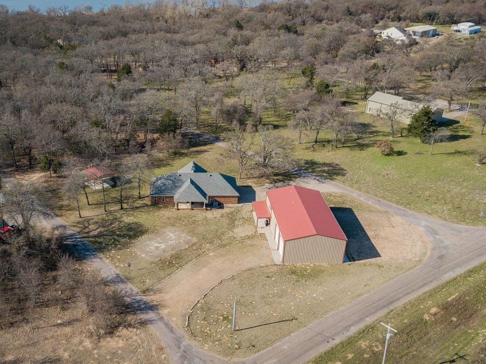 Enjoy a 3 bedroom house and a 5 bedroom apartment at Lake Texoma