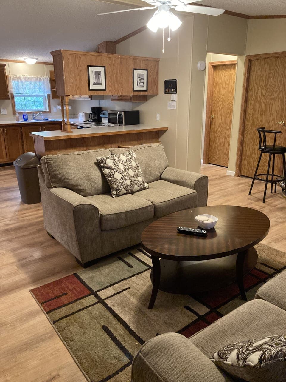 86 Living Room
