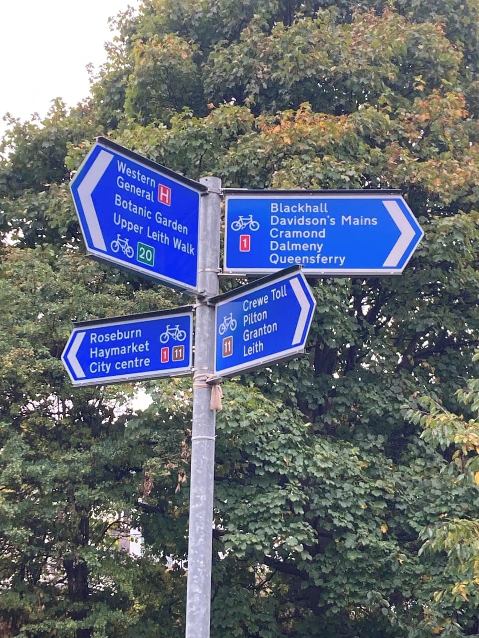 The path behind the building which takes you to various parts of Edinburgh.