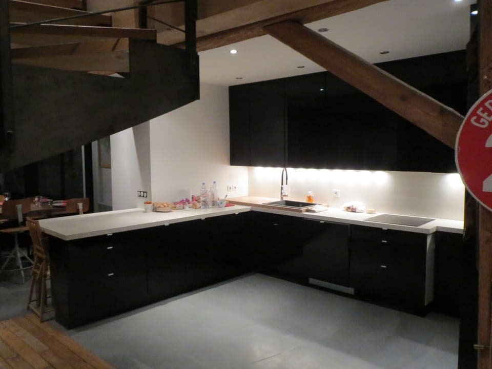 the fully equiped kitchen