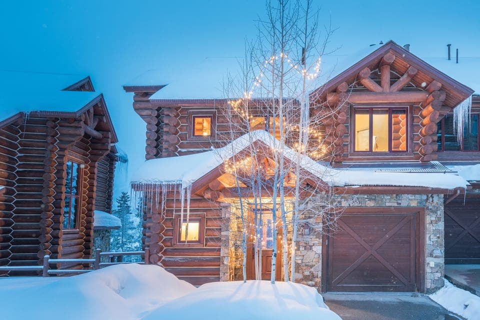 0-Telluride-Prospect-Falls-Exterior.JPG