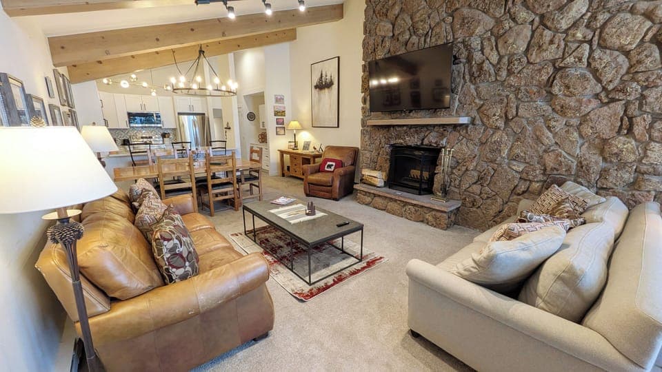 Beaver Creek West Condo #28 living room and kitchen