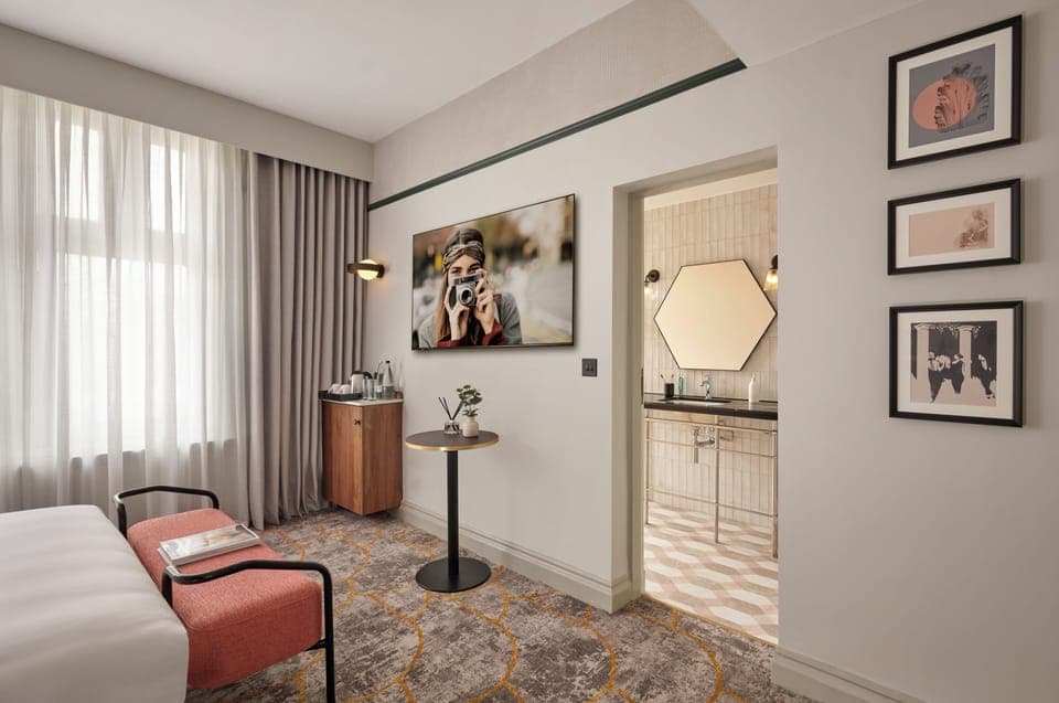 Classic Double Room | Desk, iron/ironing board, free cribs/infant beds, free WiFi