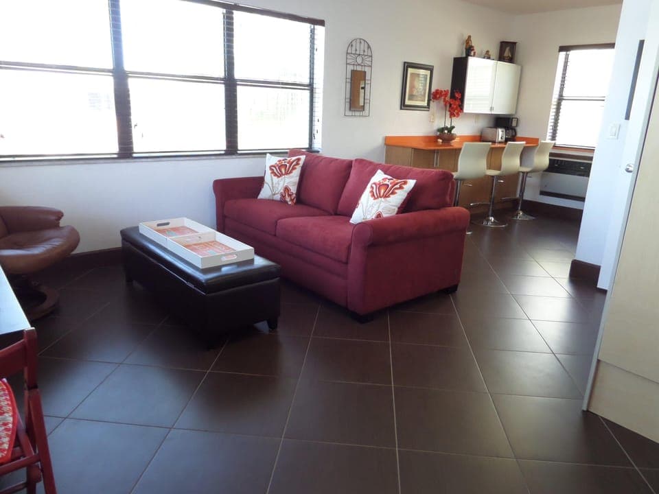 Lots of room for all.