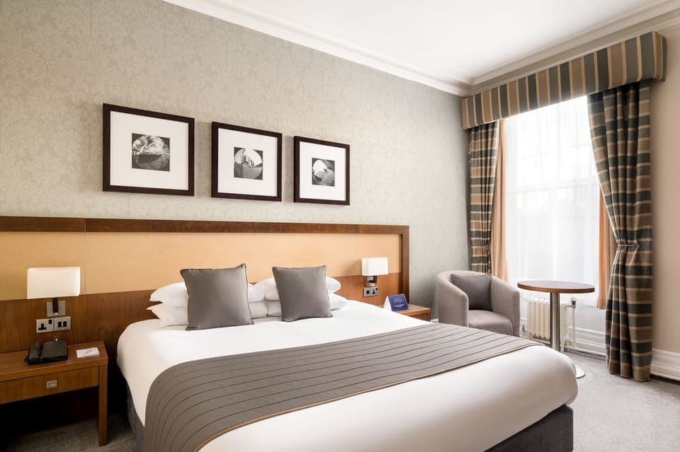 King Room | In-room safe, desk, laptop workspace, iron/ironing board