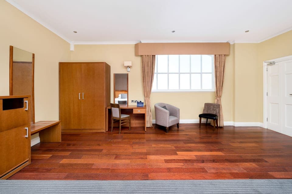 Superior Twin Room | In-room safe, desk, laptop workspace, iron/ironing board