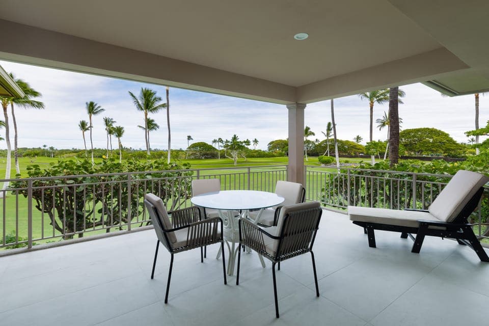 Start your day on the lanai, enjoying the fresh morning breeze with your coffee or tea.