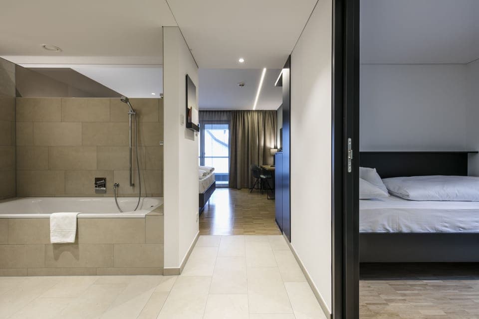 Suite, 1 Bedroom | Room amenity