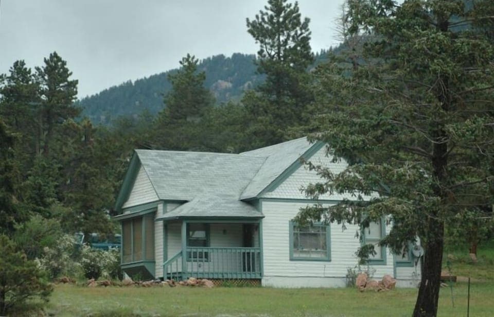 Olde Poste Cottage