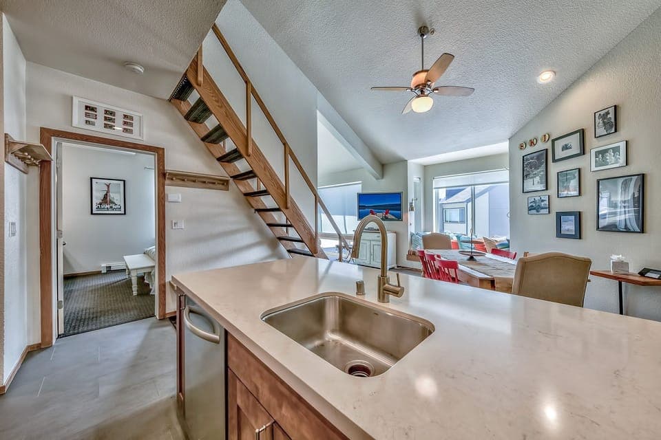 Condo, 2 Bedrooms | Private kitchen | Fridge, microwave, oven, dishwasher