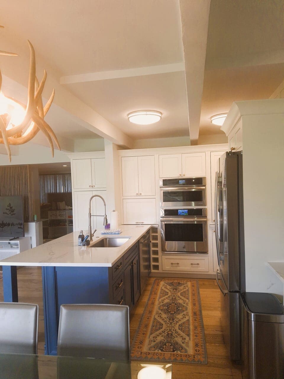 Fully stocked kitchen with all amenities