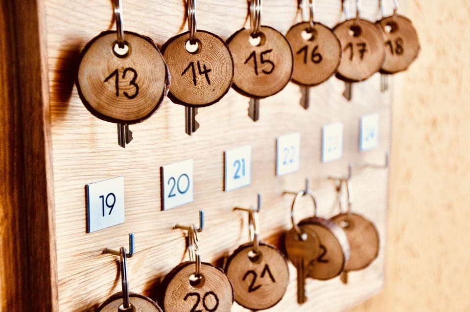 4 bedrooms, hypo-allergenic bedding, blackout drapes, soundproofing