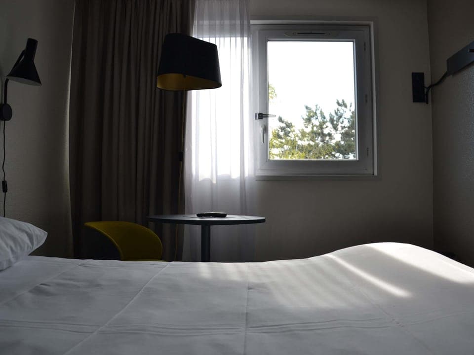 Standard Room, 1 Double Bed | Premium bedding, desk, soundproofing, free WiFi