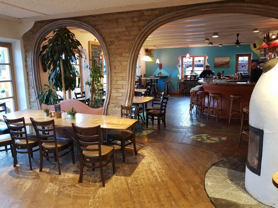 Buffet breakfast on weekends (EUR 9 per person)