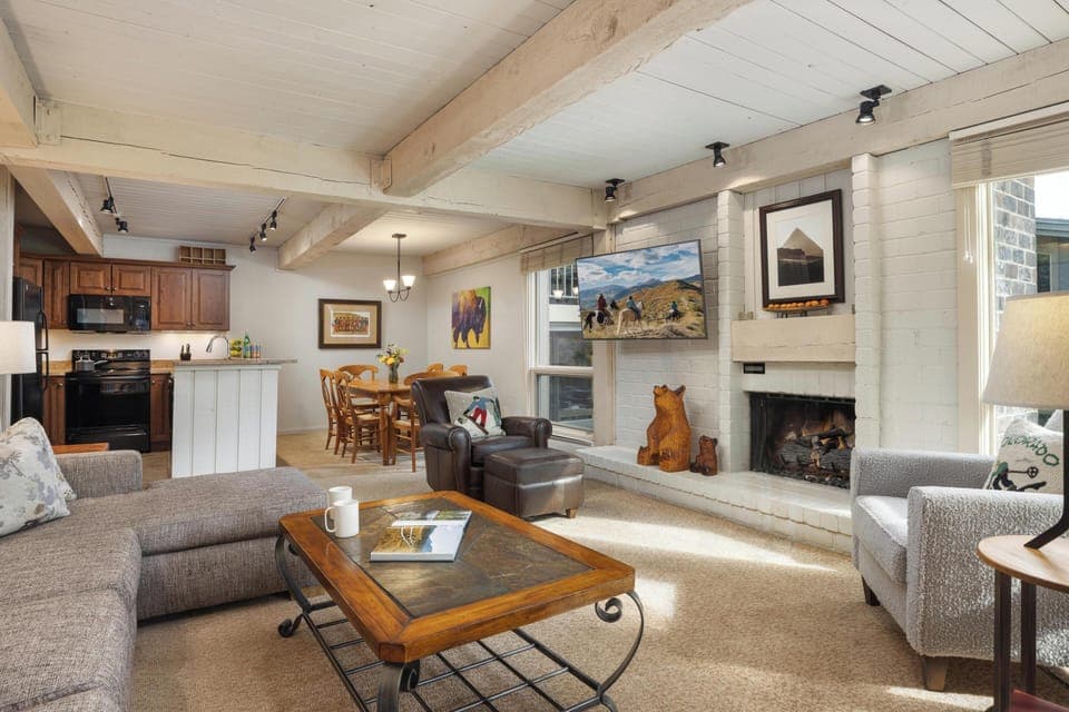 Spacious Living Room