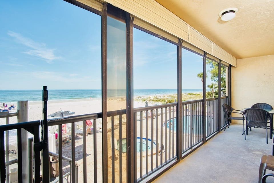 Direct ocean view of pool hot tub and Beach 