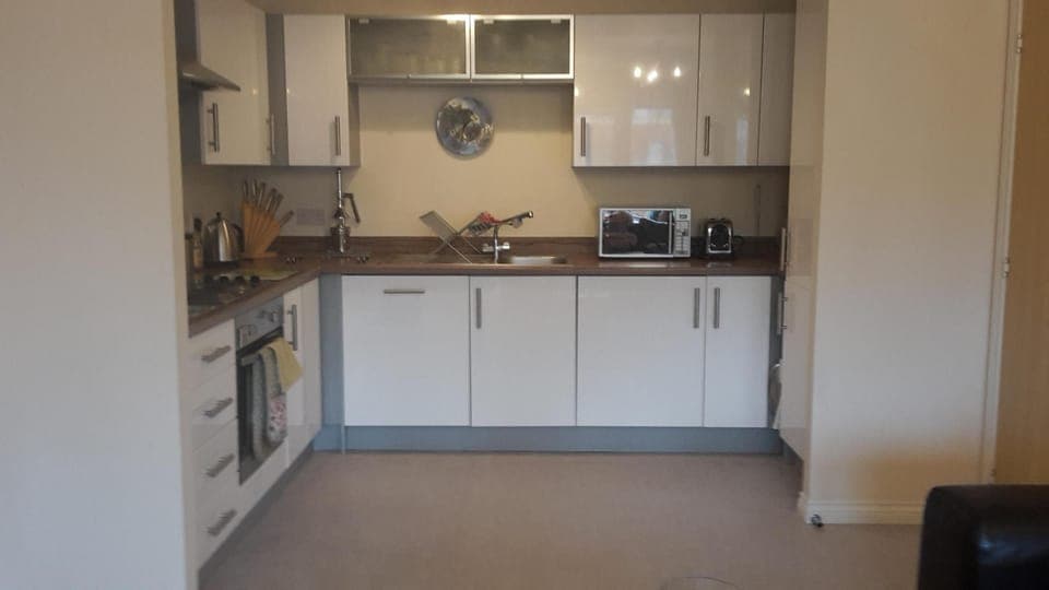 Fully equipped kitchen  with washer/tumble dryer,dishwasher and fridge/freezer