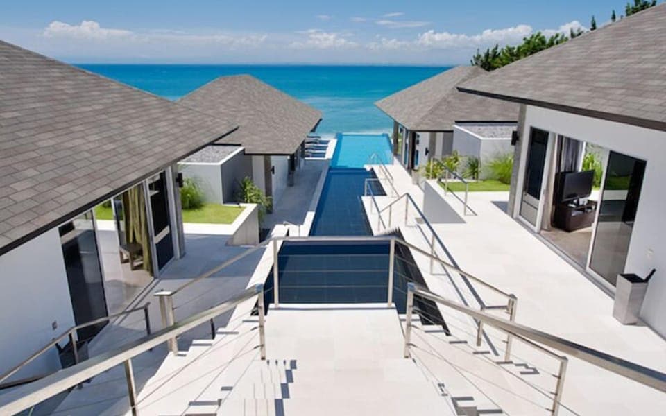 Breathtaking Clifftop 4Bed Villa,Uluwatu