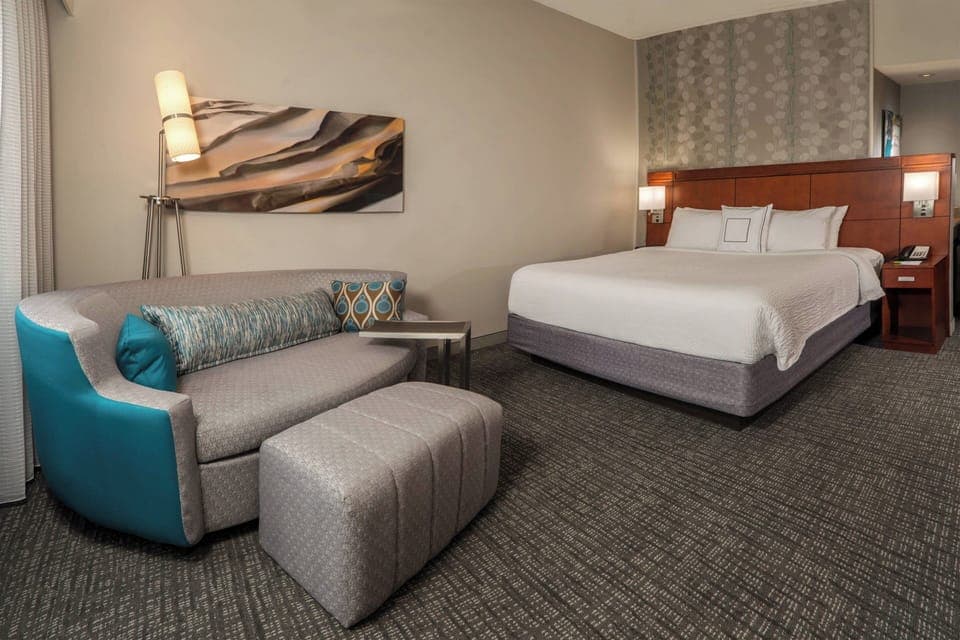 Room, 1 King Bed with Sofa bed | Desk, iron/ironing board, free WiFi, bed sheets