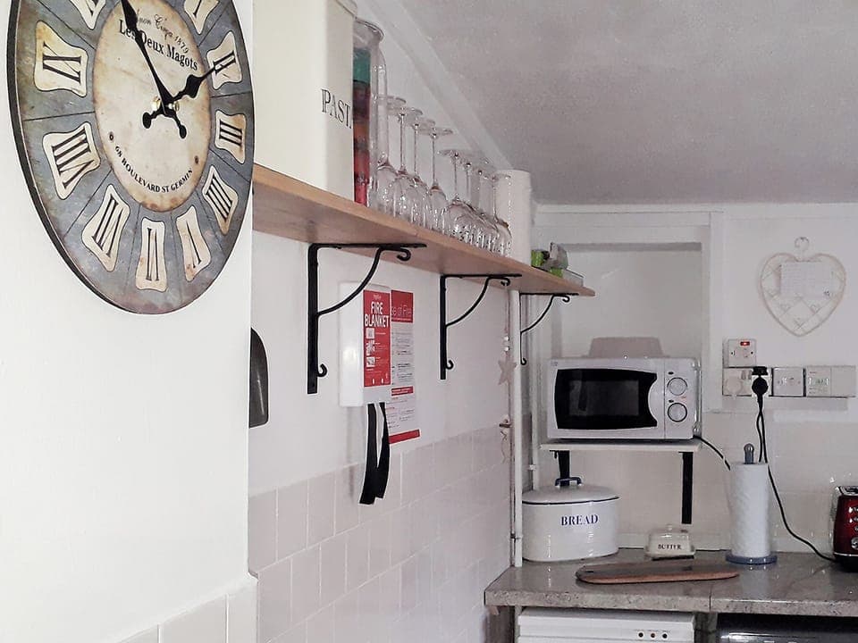Lovely kitchen | Woodlands Cottage, Hook, near Haverfordwest