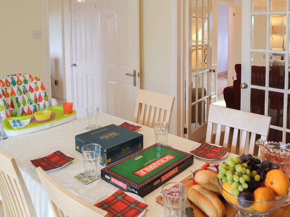Seperate dining room adjoining the kitchen/diner | Hawthorne House, Amble, near Warkworth